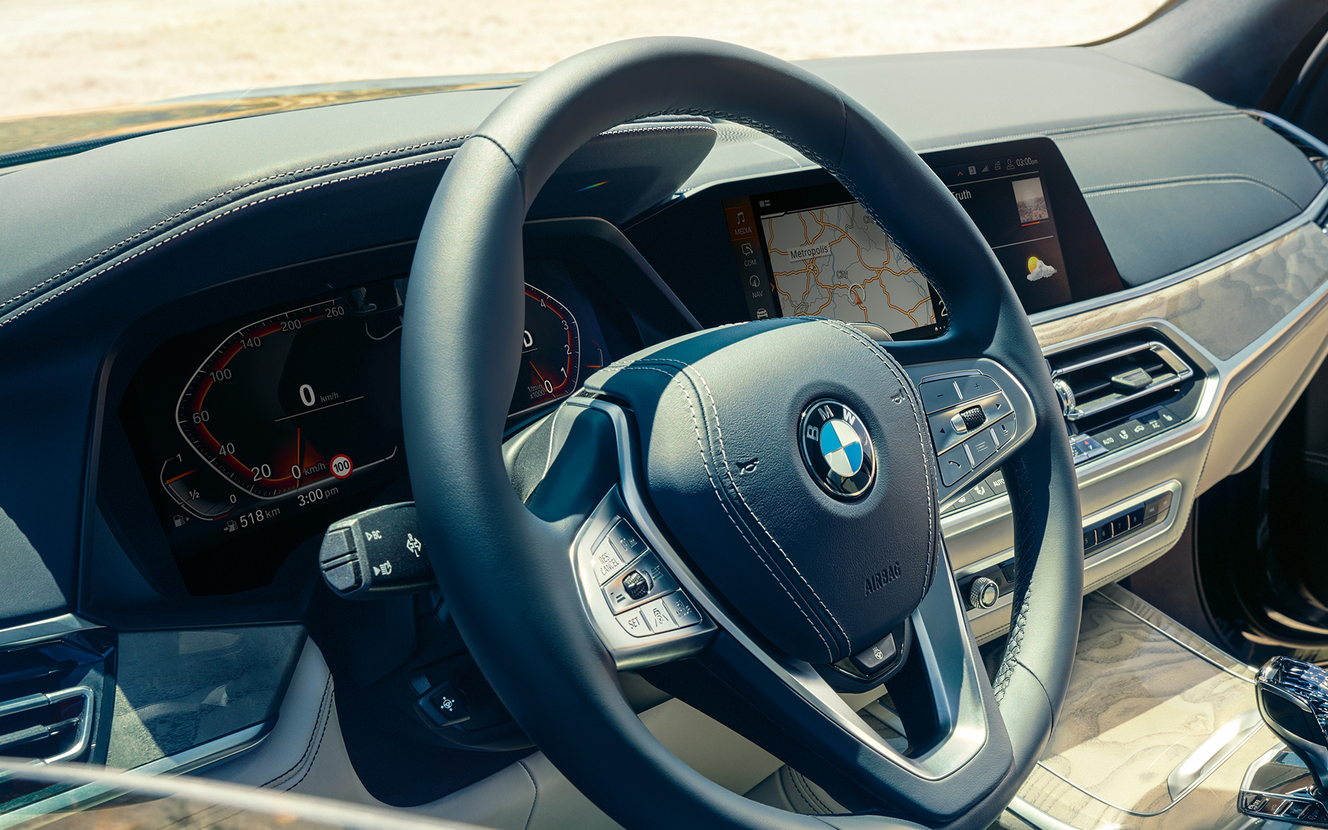 bmw-x7-onepager-gallery-design-interior-luxury-wallpaper-01.jpg.asset.1624382545166.jpg