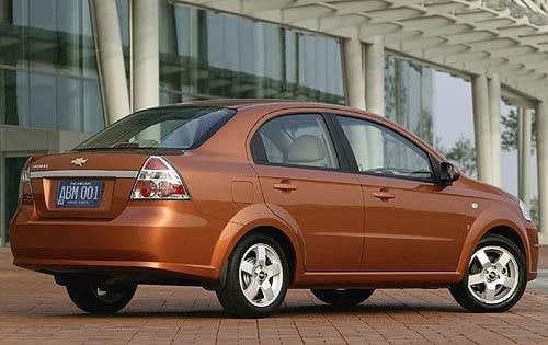 2008_chevrolet_aveo_sedan_lt_rq_oem_1_500.jpg