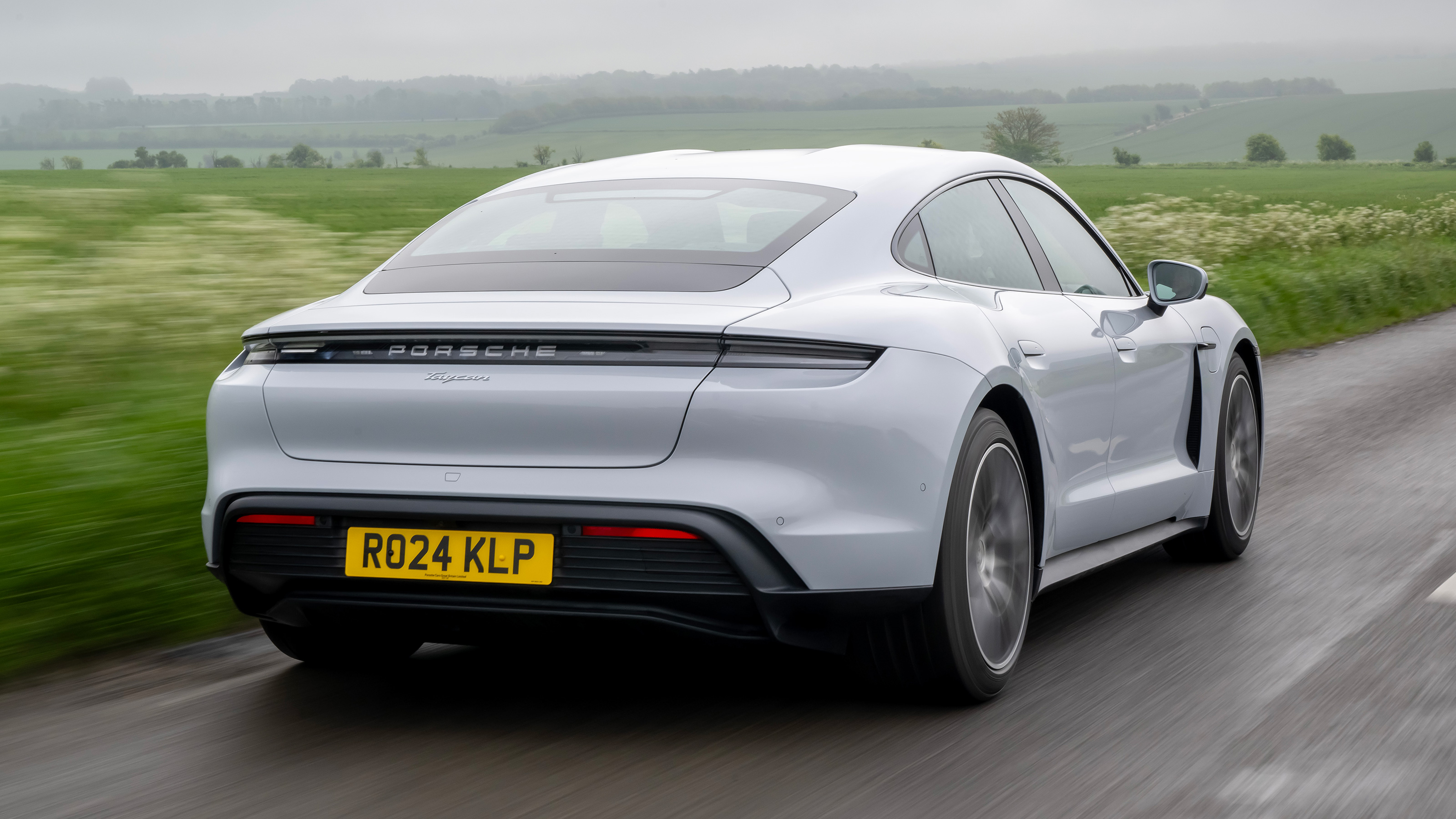 2-Porsche-Taycan-2024-UK-review.jpg