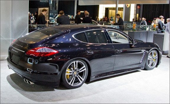 2012-porsche-panamera-turbo-s-inline-576px-photo-399250-s-original.jpg