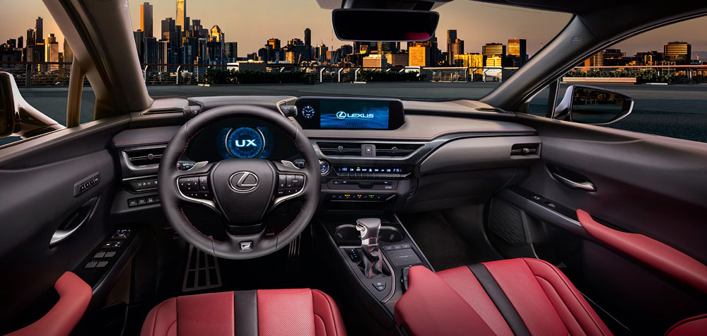 18-03-06-lexus-ux-interior.jpg