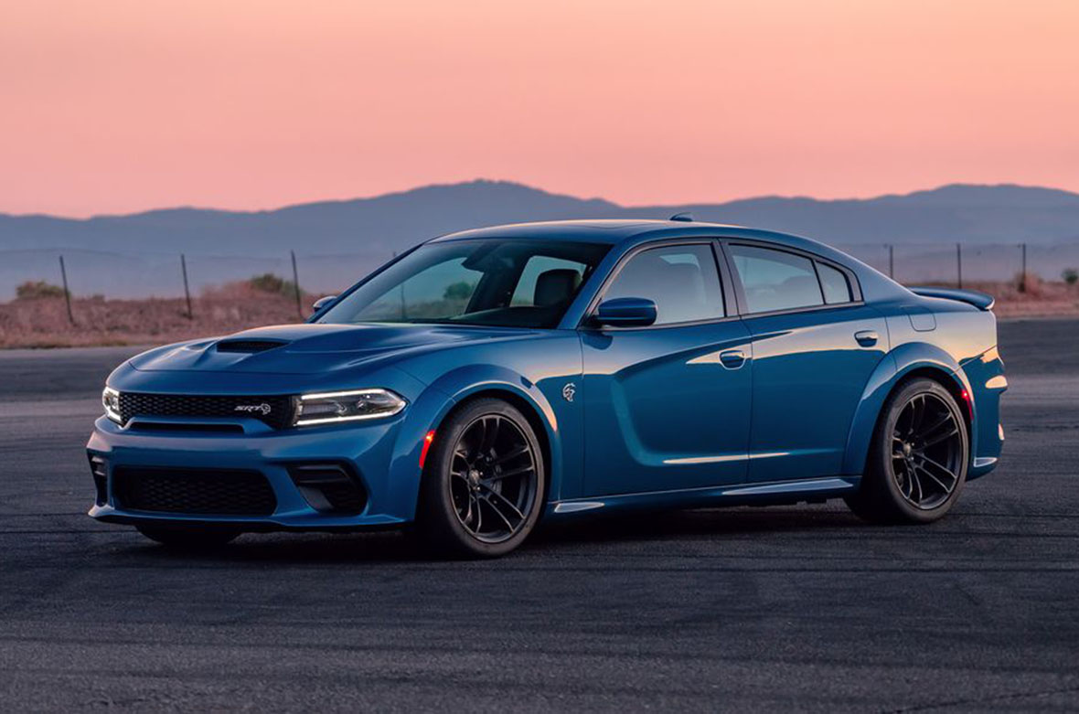 2020-dodge-charger-srt-hellcat-104-1561648330.jpg