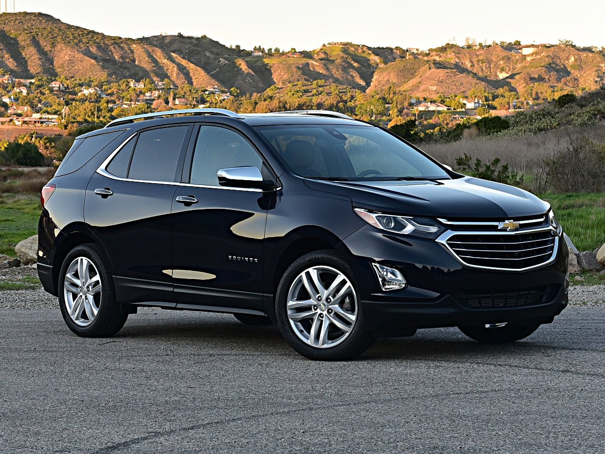 2020_Chevrolet_Equinox_Test_Drive_Review_summaryImage.jpeg